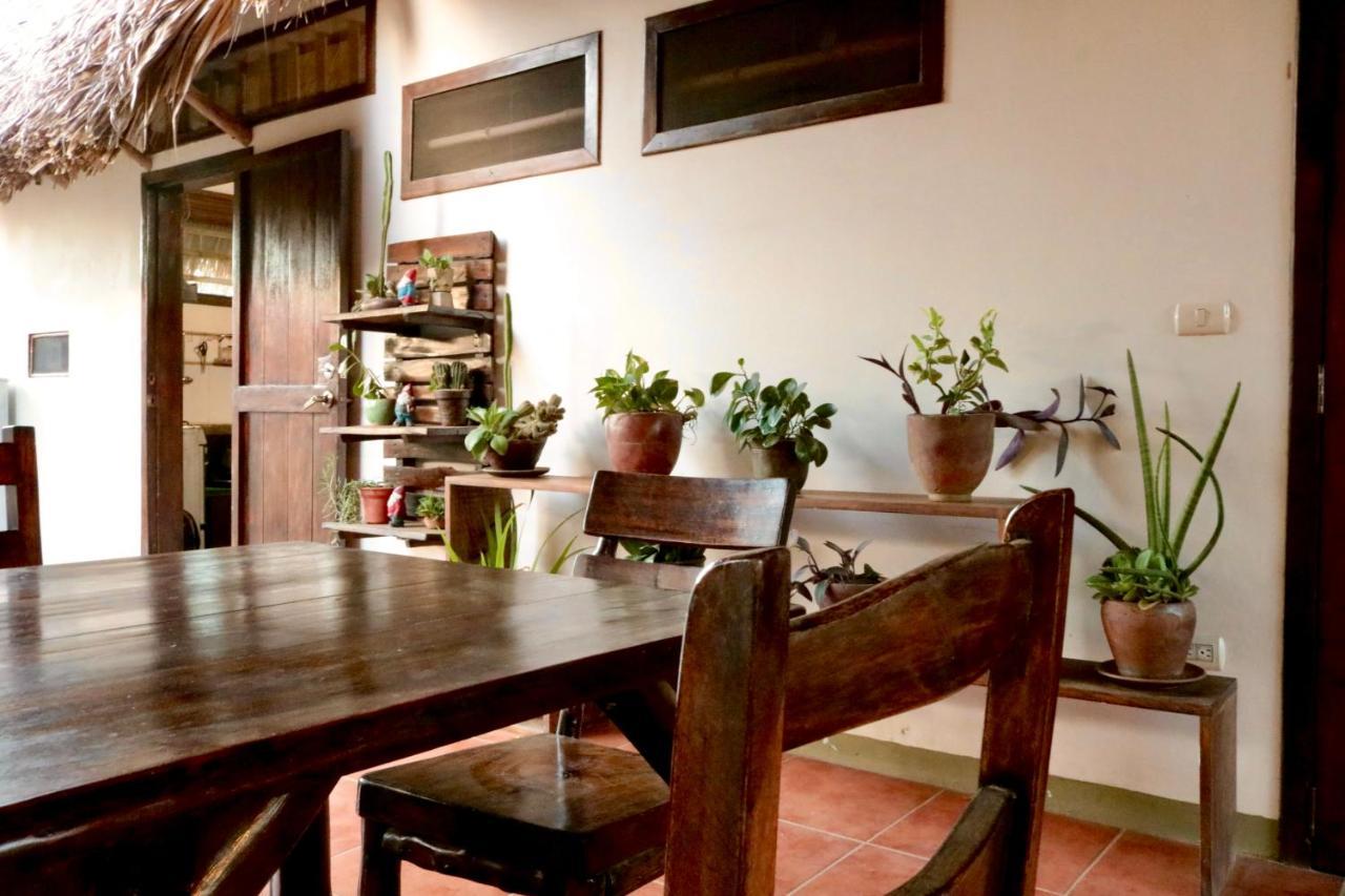 Vibra Guesthouse Popoyo Ngoại thất bức ảnh